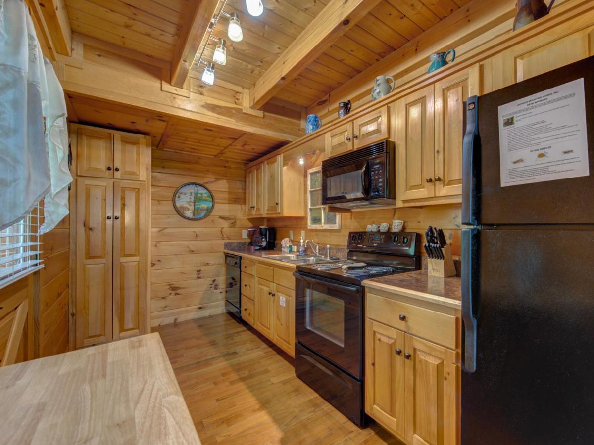 Macys Hideaway Villa Sevierville Eksteriør billede